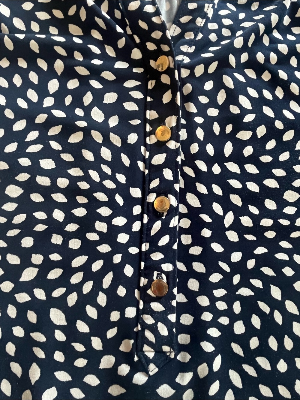 Charter Club Navy Blue 1/2 Button-Up Blouse with Detailed Pattern Size XL - Picture 14 of 16